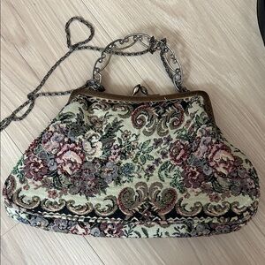 Vintage Floral Tapestry Handbag